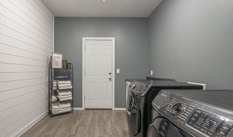 11364 JAMES WAY Dr, Aumsville, OR 97325