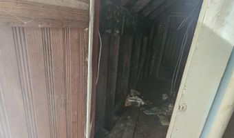 444 E 8th St, Baxter Springs, KS 66713