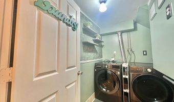 4816 DODSON Dr, Annandale, VA 22003