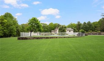 633 Chestnut Hill Rd, Glocester, RI 02814