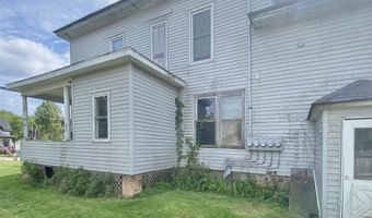 237 MILL St, Algoma, WI 54201