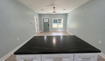 313 S 7th St, Amory, MS 38821