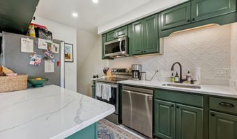 3013 S COLUMBUS St, Arlington, VA 22206