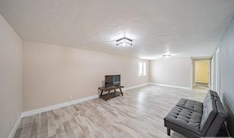 470 Tiebreaker Dr, Ammon, ID 83406
