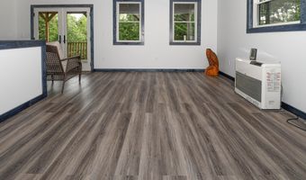 130 Farmers Hill Rd, Andover, ME 04216