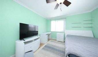 178 Pierce St, Staten Island, NY 10304