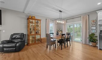 81 Golden View Dr, Johnston, RI 02919