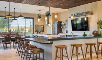 1148 Braxstyn Way W, Madera, CA 93636