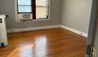 458 Ridgefield Ave, Bridgeport, CT 06610