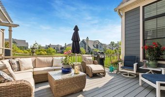 821 GREENWICH Dr, Ambler, PA 19002
