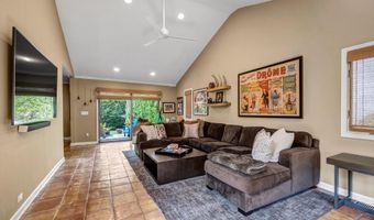 68 Argyle Rd, Albertson, NY 11507