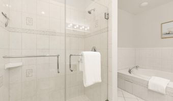1121 S CLINTON St, Baltimore, MD 21224
