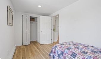 310 East Rd, Belford, NJ 07718
