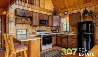 141 Cloudy Dr, Cody, WY 82414