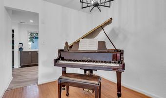 1052 CEDAR RIDGE Ct, Annapolis, MD 21403