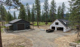 102 Wallace Ln, Blanchard, ID 83804