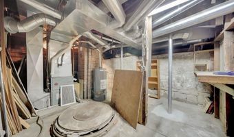 823 N 11th St, Beatrice, NE 68310
