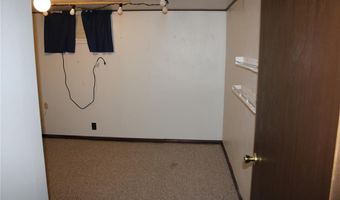 3 E Elm St, Alton, IL 62002