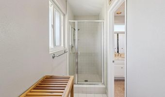 6785 Edmonton Ave, San Diego, CA 92122