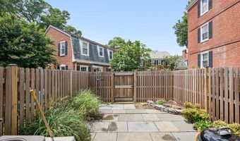 3013 S COLUMBUS St, Arlington, VA 22206