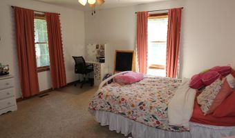 1287 Lovers Rd, Batesville, IN 47006