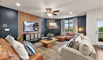 704 Groveland Cir, Ann Arbor, MI 48108