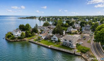 24 Little Bay Ln, Branford, CT 06405
