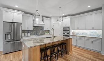 104 Ridgewood Heights Dr, Allison Park, PA 15101