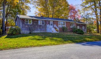 4 Saturn Ct, Alloway, NJ 07422