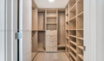 9201 E Bay Harbor Dr 503, Bal Harbour, FL 33154