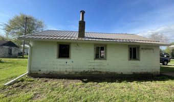 251 N Snowden St, Andrews, IN 46702