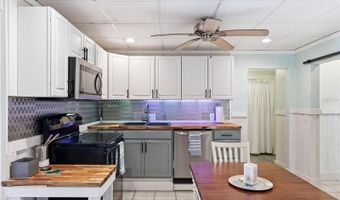 517 KUMQUAT Dr, Anna Maria, FL 34216