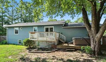 200 Juniper Ct, North Liberty, IA 52317