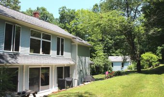 55 Liberty St, Chester, CT 06412