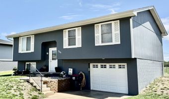 114 N 28 St, Beatrice, NE 68310