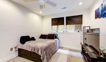 2363 CHAMPLAIN St NW 8, Washington, DC 20009