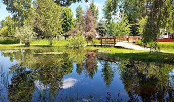 514 Sawyer St H03, Cascade, ID 83611
