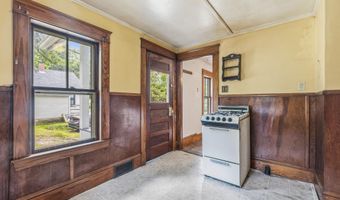 4 Florence Street Pl, Augusta, ME 04330