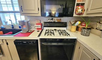 284 N Warren Rd, Benson, AZ 85602