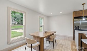 3937 Tamerlane Dr, Charlotte, NC 28205