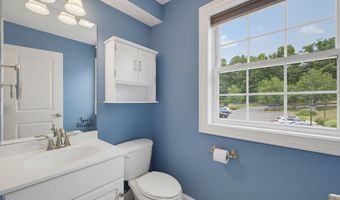 28 Armstrong Rd C15, Coventry, CT 06238