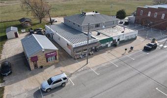 107 N Main Ave, Alburnett, IA 52202