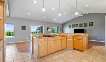 36608 N 140 Pr NW, Benton City, WA 99320