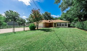 239 E College St, Alba, TX 75410