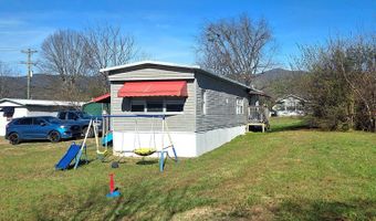 159 Connaheta Ave, Andrews, NC 28901