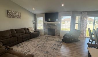 5038 Cassie Dr, Chubbuck, ID 83202
