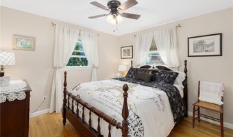 115 Beverly Rd, East Providence, RI 02915