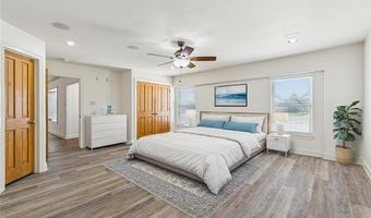 1107 PERRIN Dr, Arabi, LA 70032