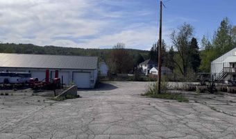 55 Maynesboro St, Berlin, NH 03570