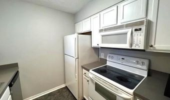 2111 WISCONSIN Ave NW #420, Washington, DC 20007